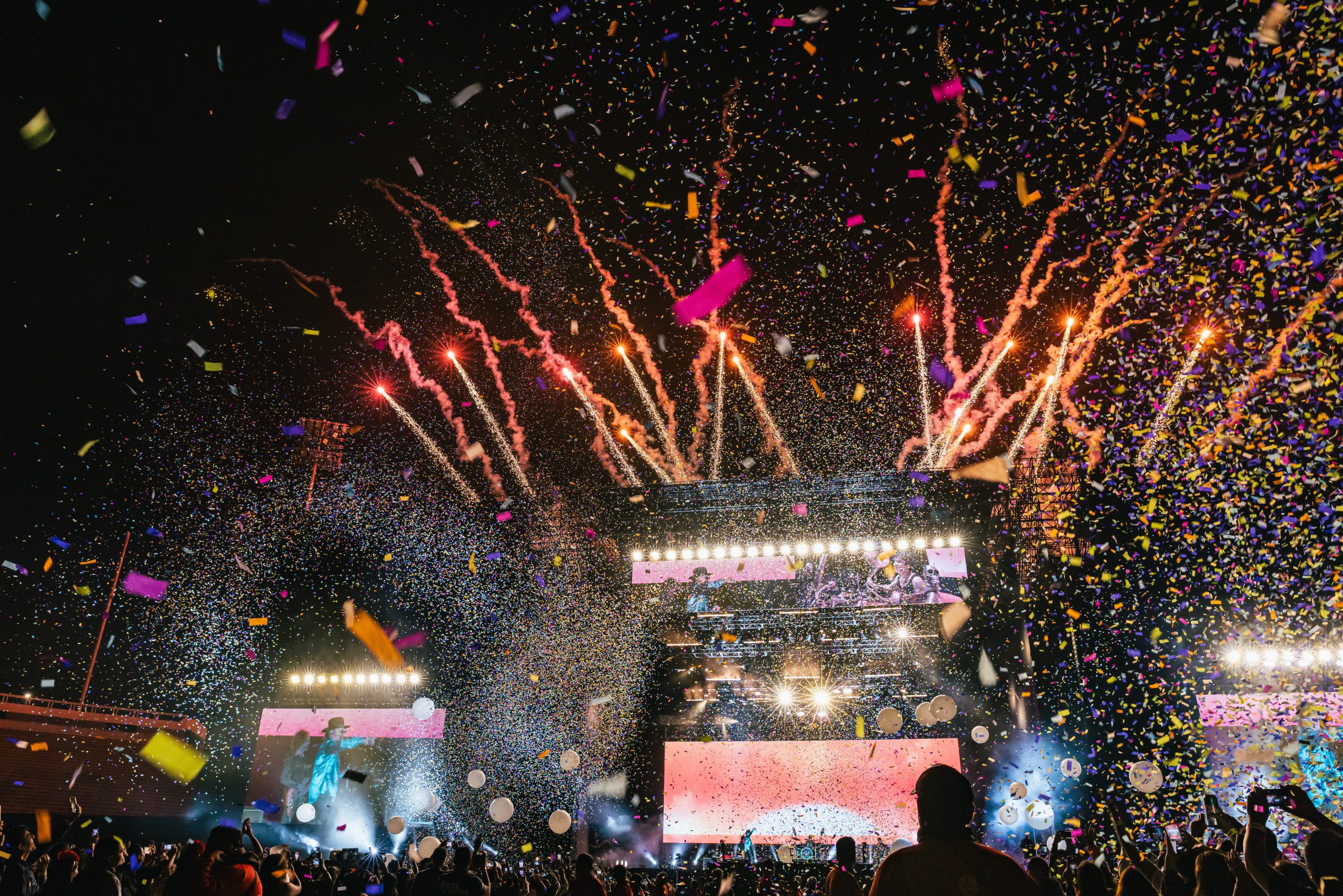 Maná reunió a más de 40 mil fans en el Estadio San Marcos