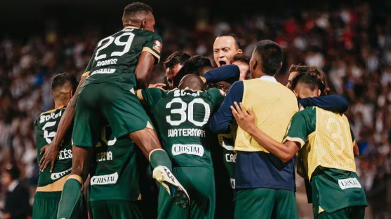 Alianza Lima goleó 4-0 a Mannucci en Trujillo por el Torneo Apertura