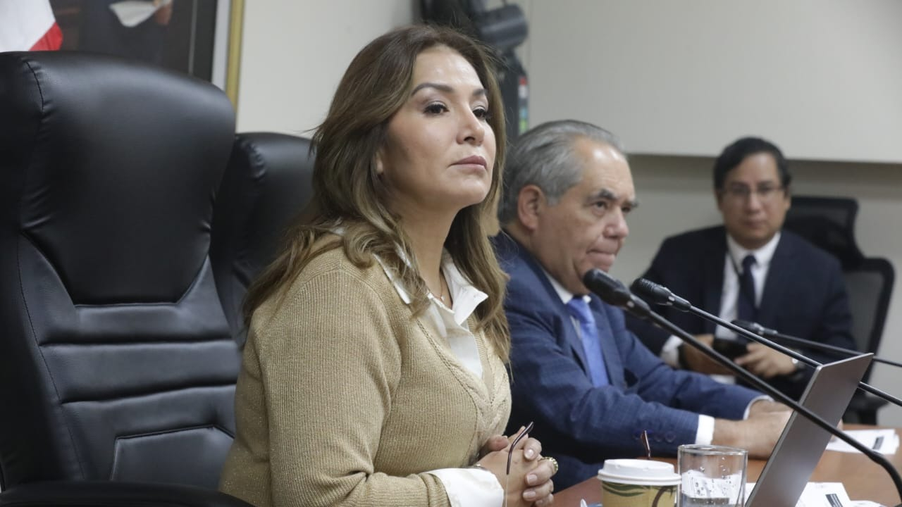 Congresista Magaly Ruiz hizo sospechosa transferencia de 55 mil soles