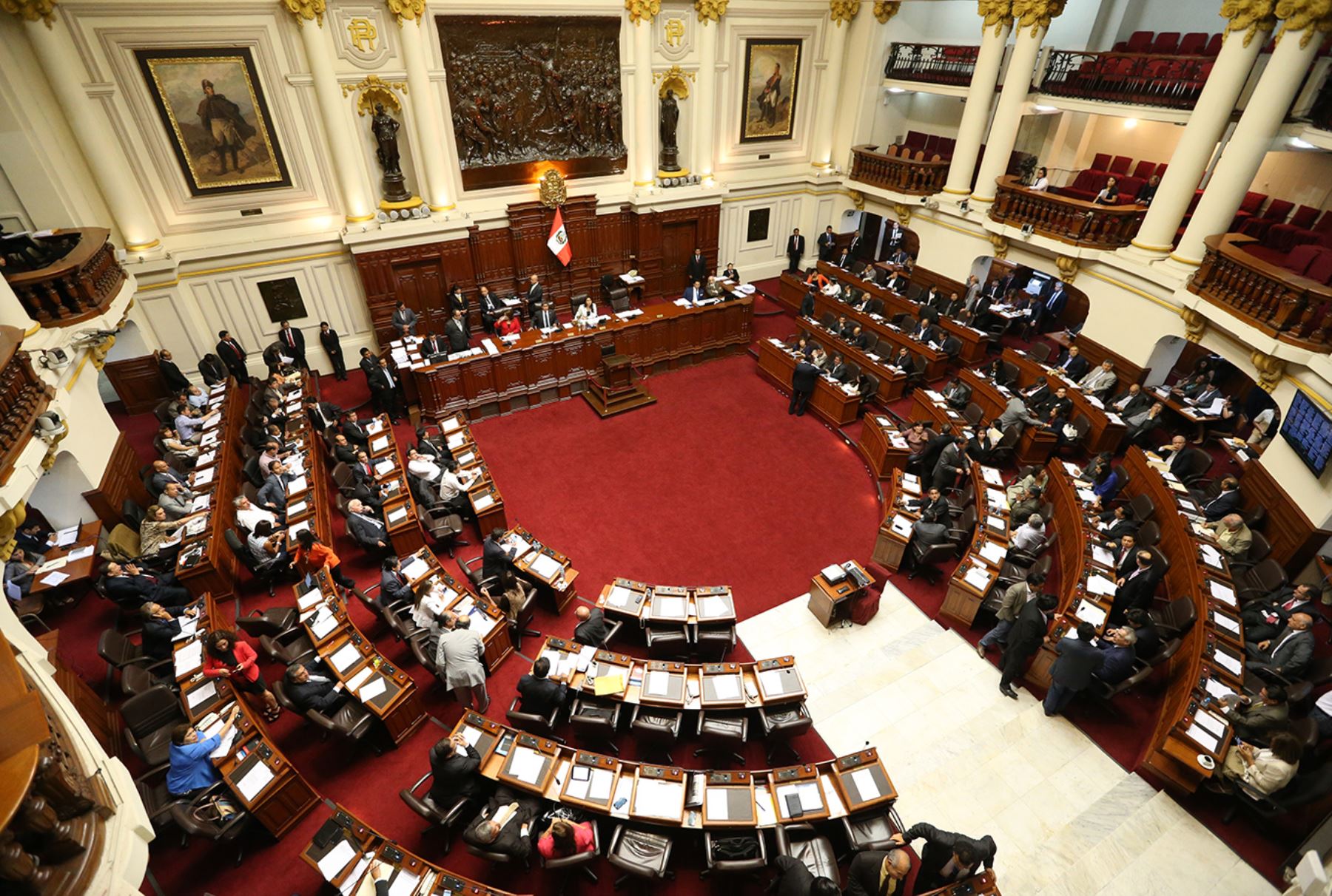 Congreso: Intenso debate por nueva ley