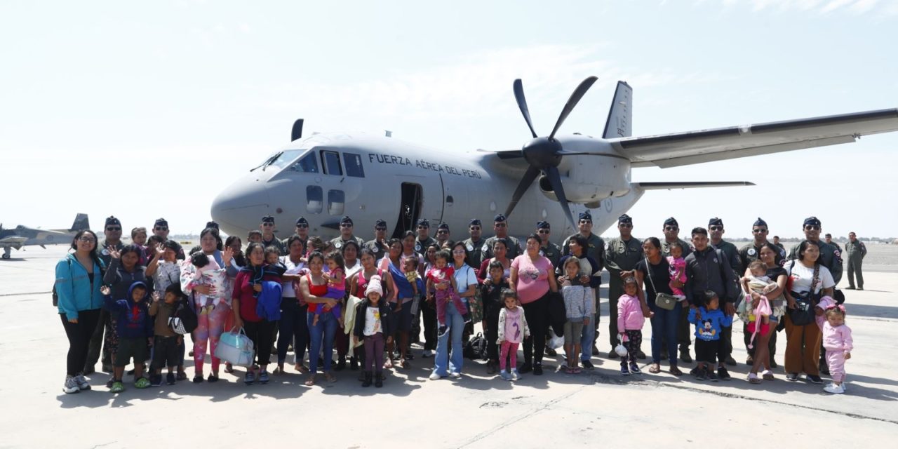 FAP traslada a Chiclayo a 23 niños operados en Ica