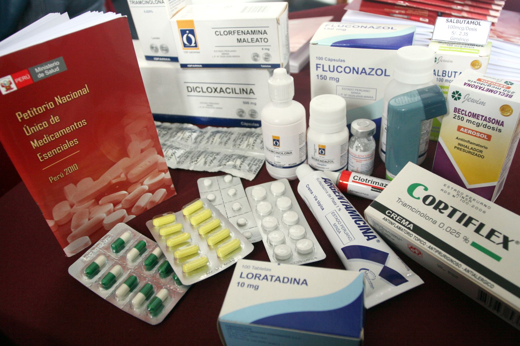 Los 434 medicamentos genéricos que las farmacias deben vender