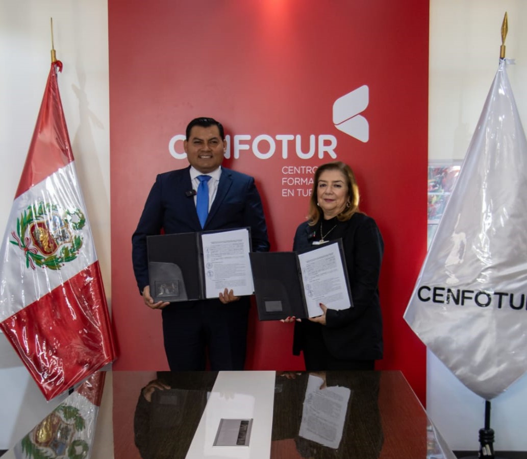 Municipalidad de Pachacámac y CENFOTUR firman convenio de colaboración.