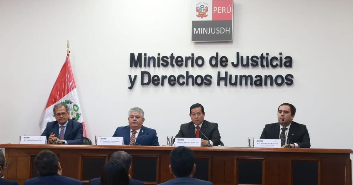 Gobierno de Boluarte dice que indulto a Alberto Fujimori fue legal