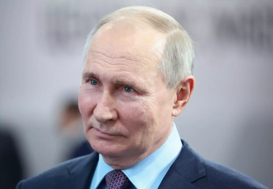 Vladimir Putin preocupado por inundaciones en Rusia