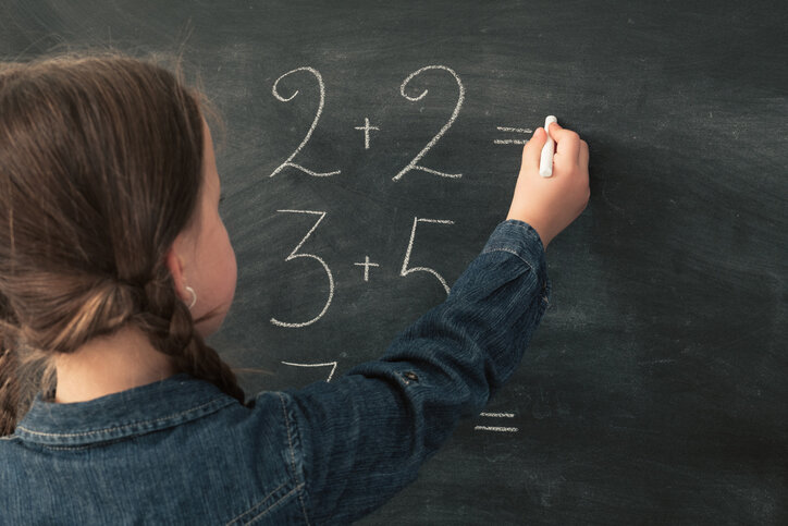 ¿Cuánto cuesta una hora de clases particulares de matemáticas en 2024?