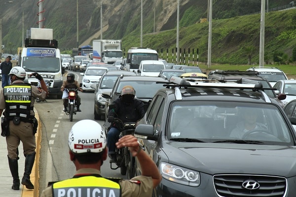 Prohibición de motos en  Costa Verde atenta contra  1.5 millones de peruanos