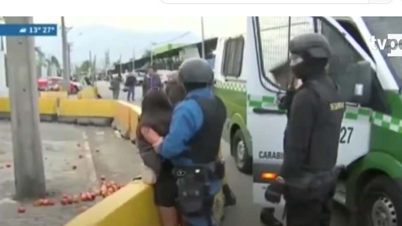 Mujer en Chile desarma a guardia y causa heridas a dos personas