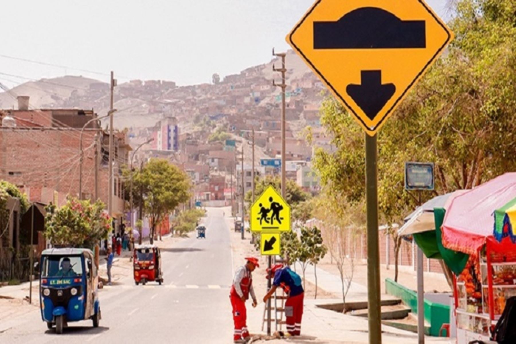 Municipio de Huaral recibe asistencia técnica para mejorar vías