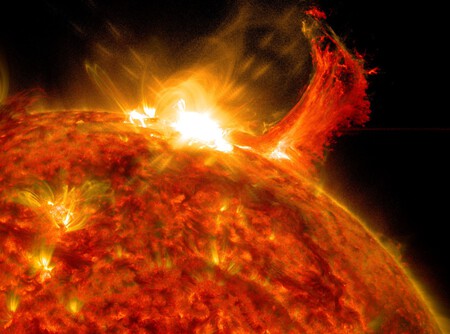 ¡Alerta! Se emite llamarada más potente del ciclo solar