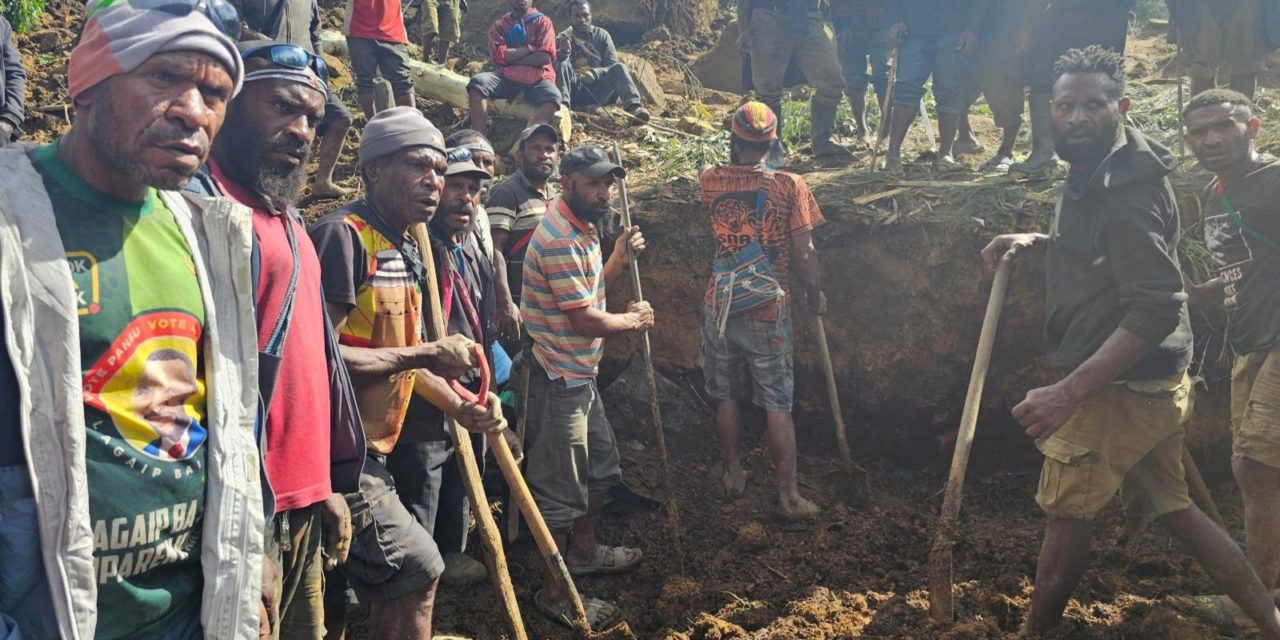 Papúa: 2,000 personas enterradas por deslizamiento de tierra