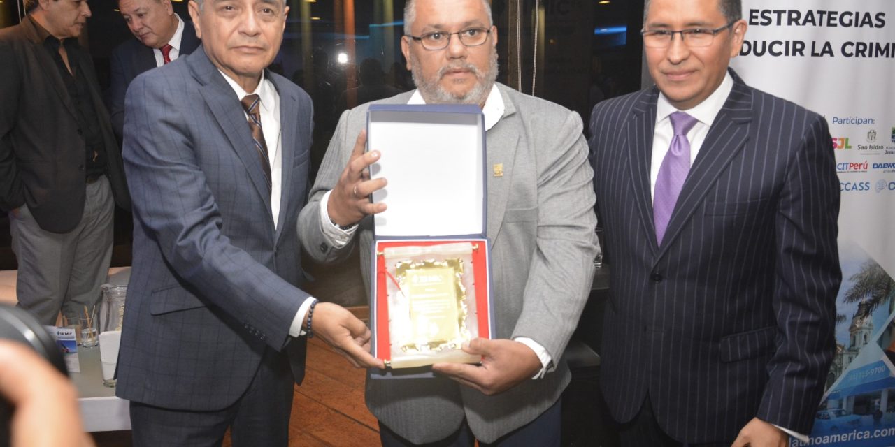 Jesús María recibe premio de Ciudades Seguras