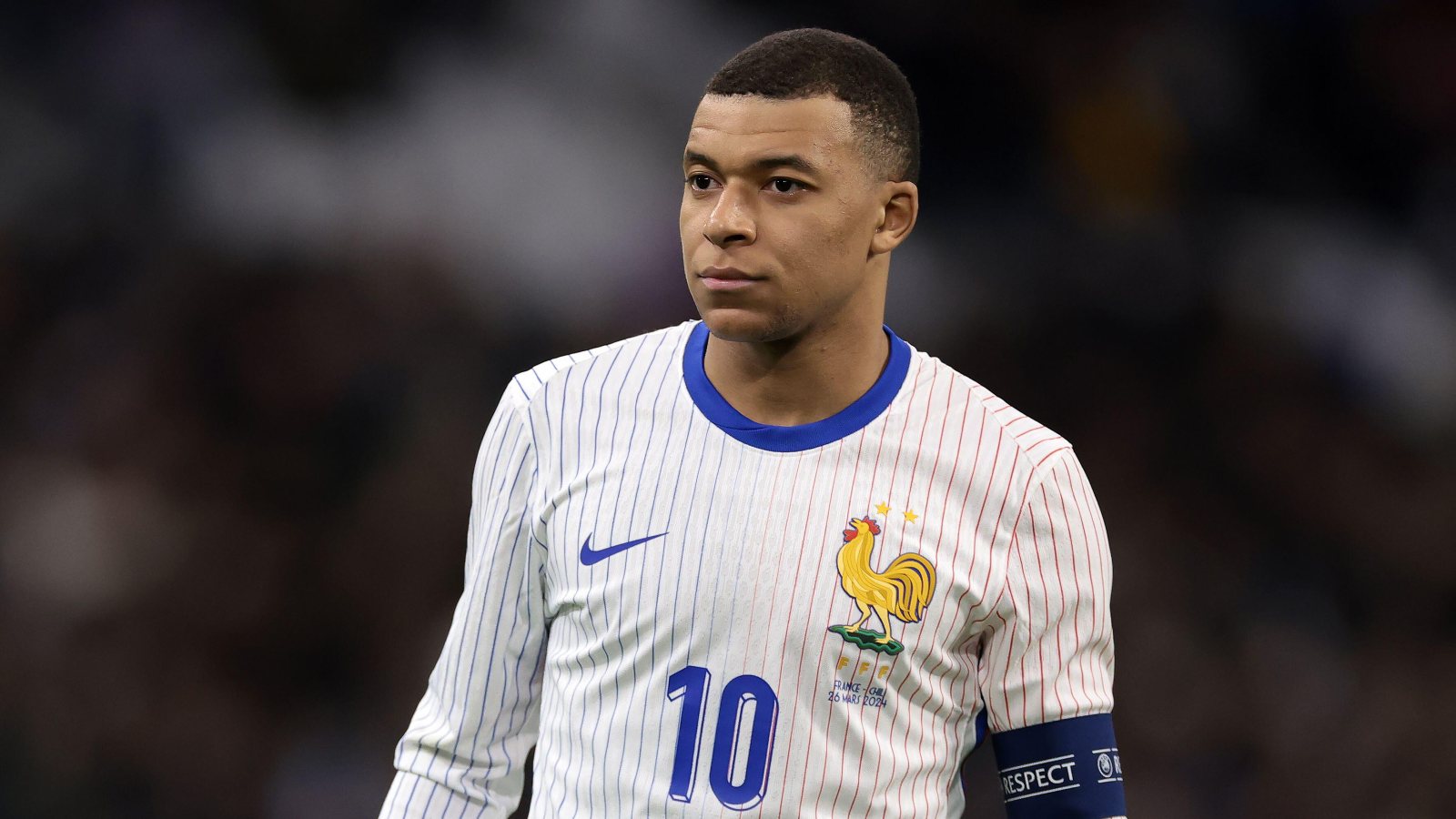 Mbappé firmaría contrato con el Real Madrid este lunes