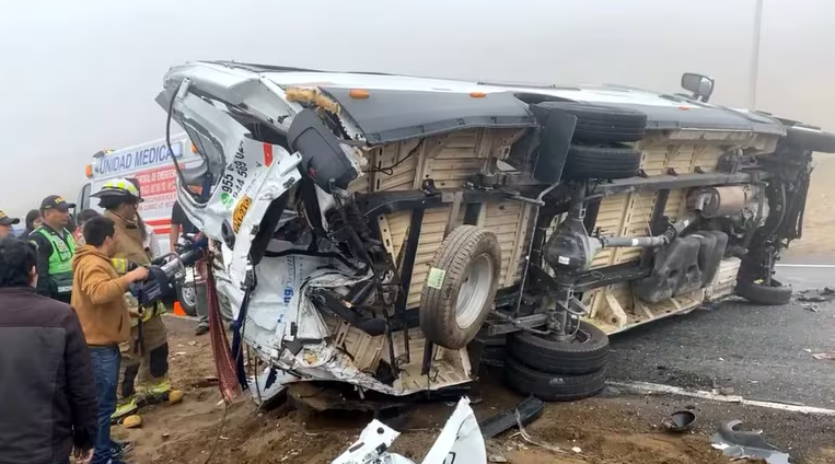 Pasamayo: Múltiple coche deja 2 fallecidos