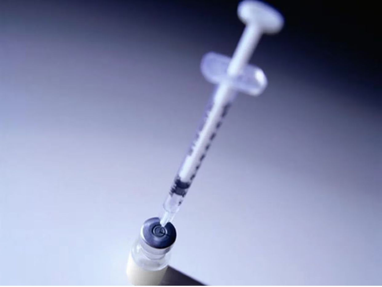 Científicos desarrollan una nueva vacuna para combatir el COVID