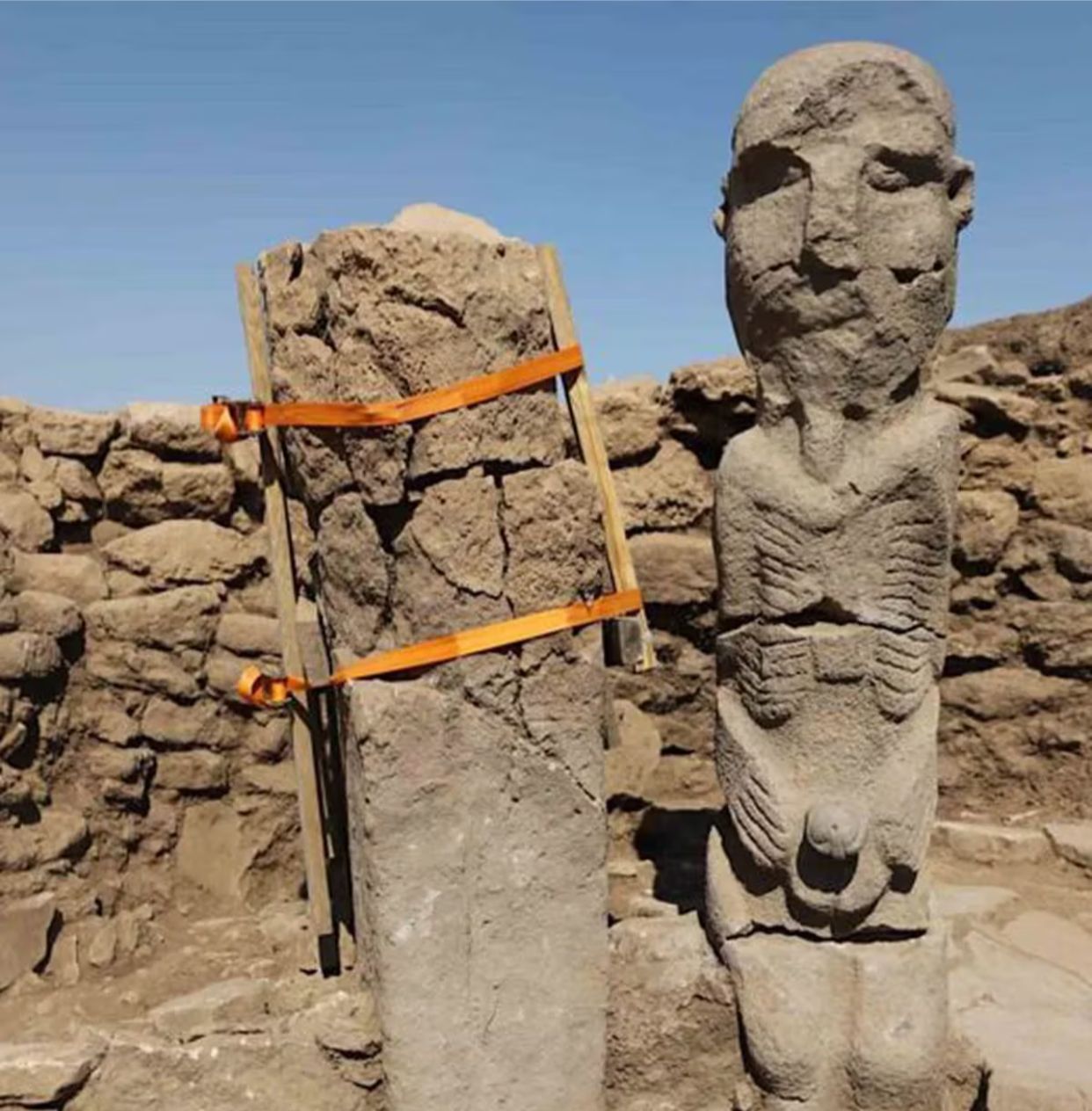 Descubren estatua humana de más de 11.000 años