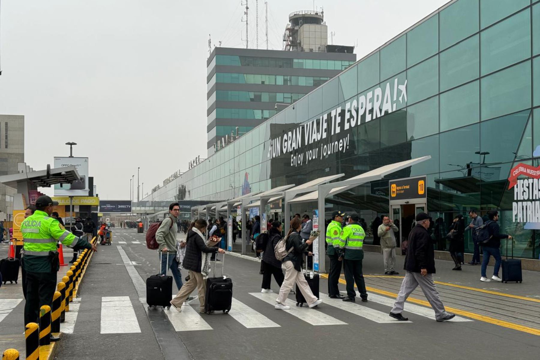 Apagón en Aeropuerto Jorge Chávez causa retrasos y confusión para pasajeros