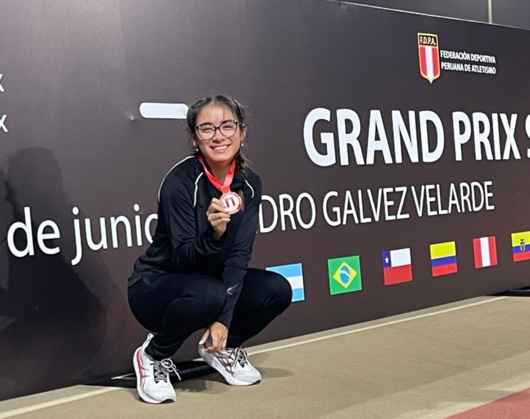 Cayetana Chirinos: La joven atleta peruana sigue batiendo récords