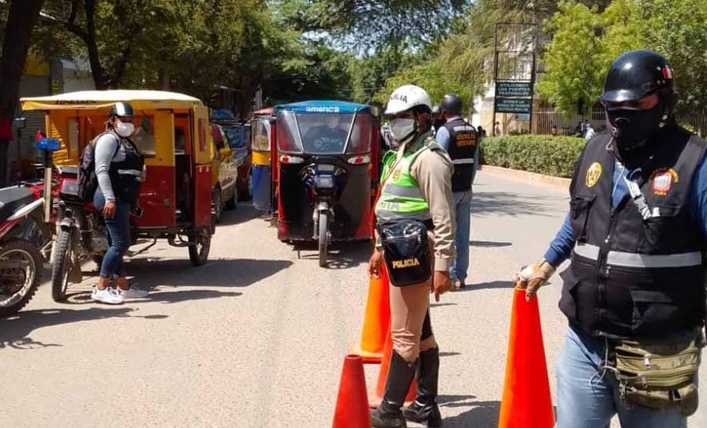 Piura: Incrementan operativos policiales contra paradas informales