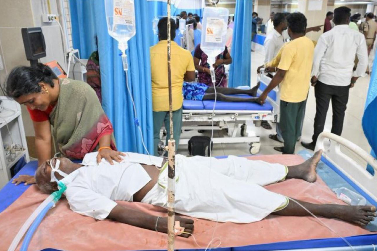 Tragedia en India: 34 muertos y más de 100 hospitalizados por alcohol adulterado