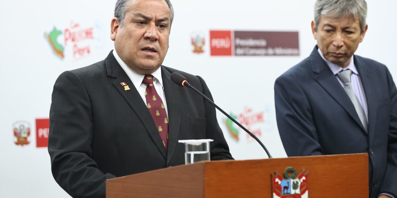 Adrianzén confirmó comisión especial que defenderá a Dina Boluarte ante la CPI