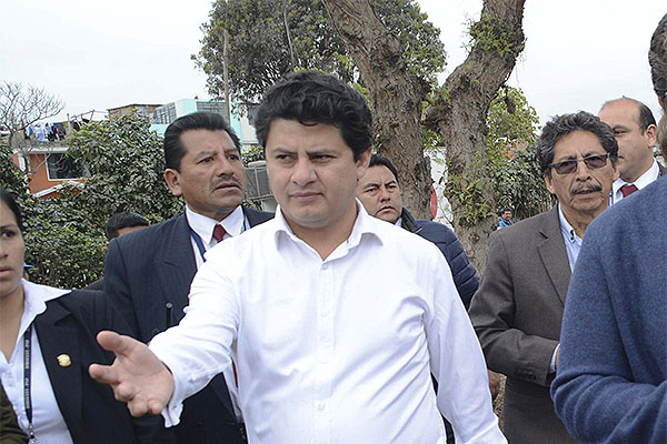 Acción Popular anunció a Julio Chávez como nuevo presidente del partido