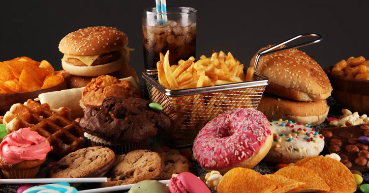 El consumo excesivo de alimentos procesados y los riesgos en la salud humana