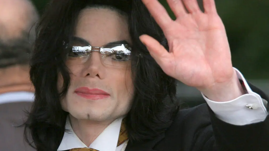 ¿A cuánto haciende la deuda de Michael Jackson?