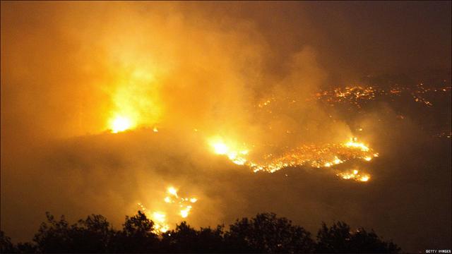 Incendios en Israel tras los ataques con cohetes y drones de Hezbollah