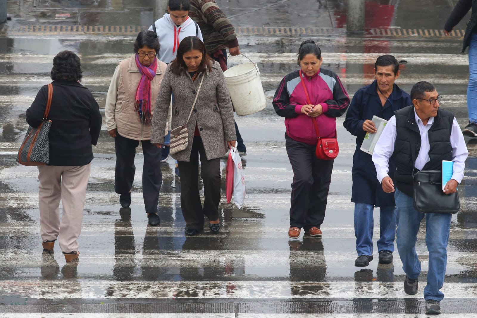 Advierten temperaturas de hasta los 9 °C en Lima