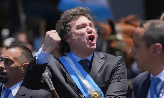 Senado argentino aprueba "ley omnibus" de Javier Milei