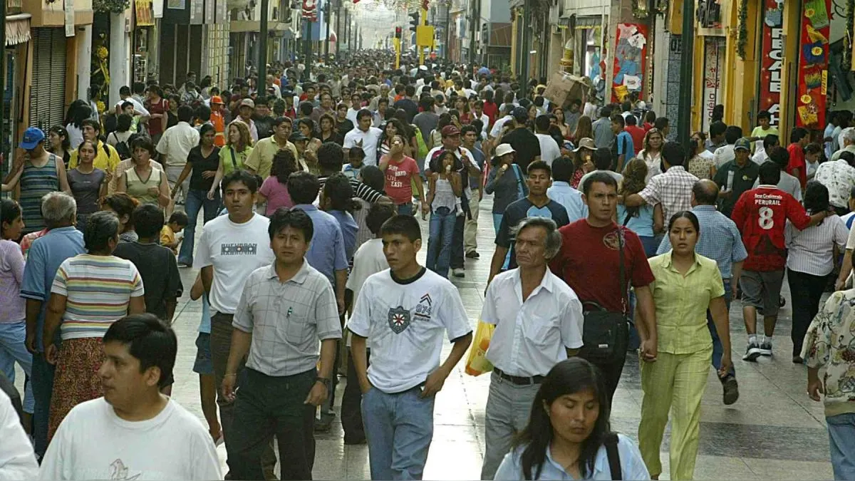 La población peruana llega a 34 millones 39 mil habitantes