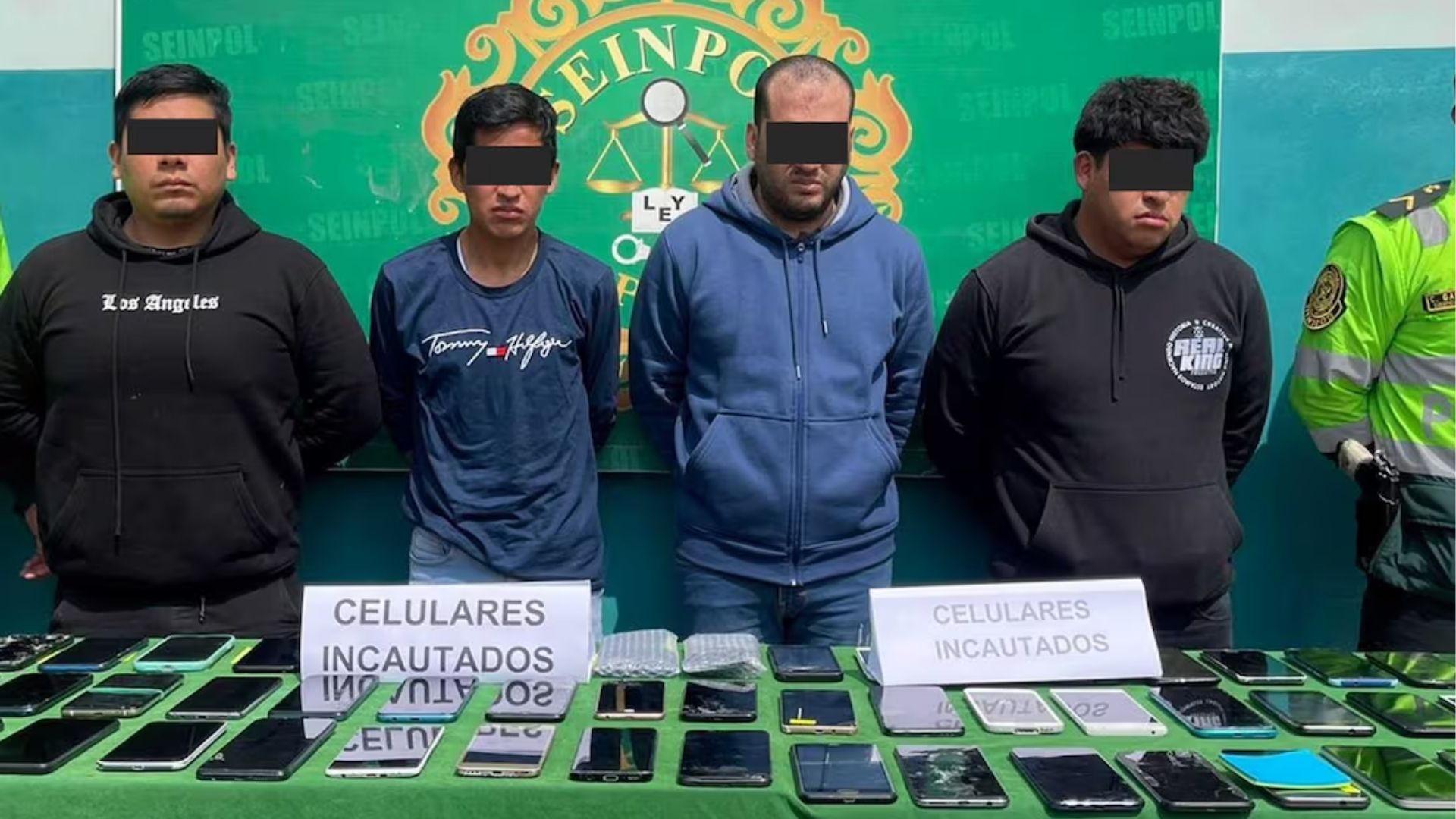 Operativo policial deja cuatro detenidos y 73 celulares confiscados