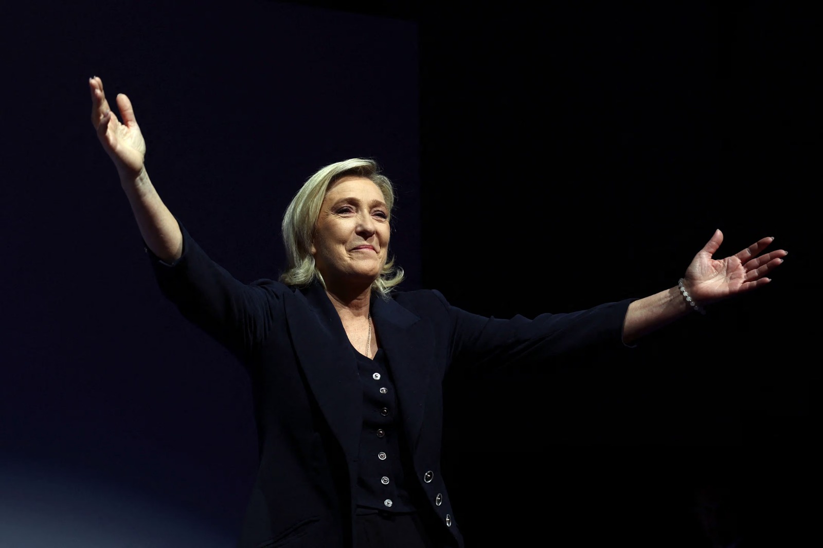 Francia: partido de Le Pen triunfa en primera vuelta