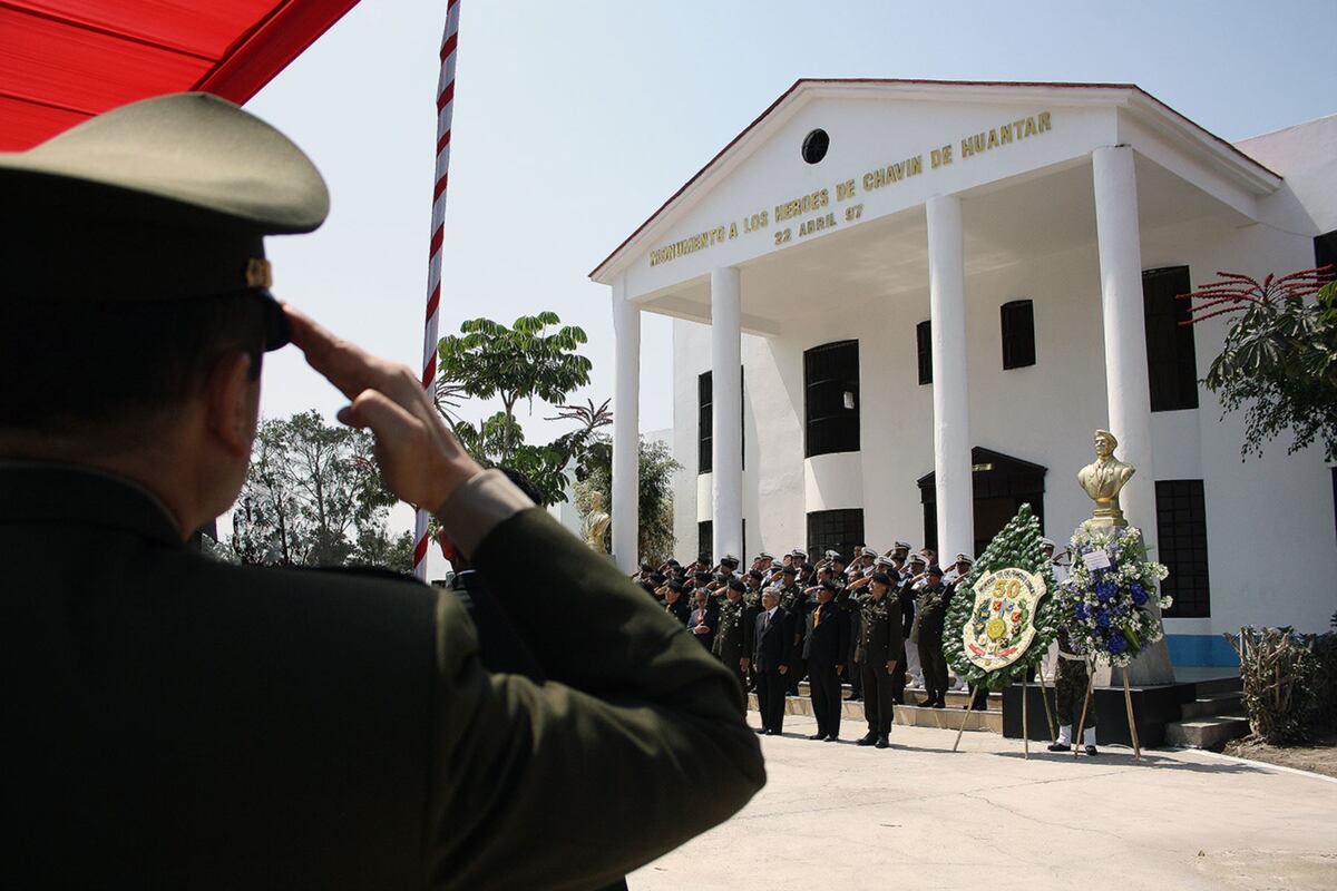 Entregarán asignación mensual de S/ 2 550 a comandos Chavín de Huántar