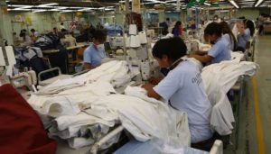 El MEF aprueba medidas para impulsar la competitividad textil y agraria