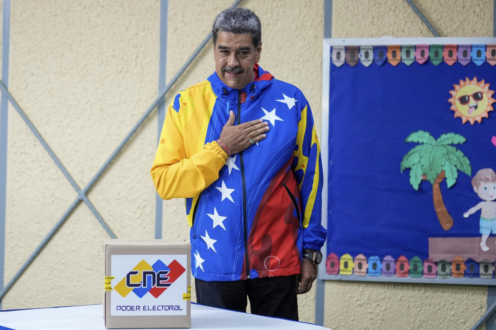 Maduro no reconoce derrota electoral
