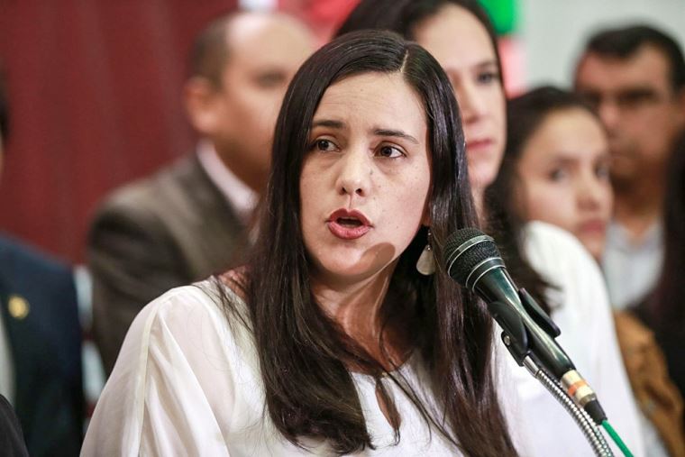 Nuevo Perú tendría como candidata a Verónika Mendoza