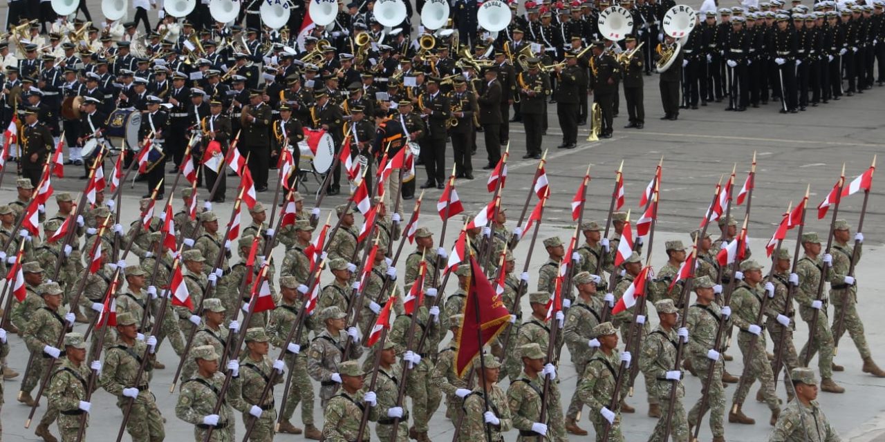 Fiestas Patrias: delegaciones realizaron ensayo para la Gran Parada Militar