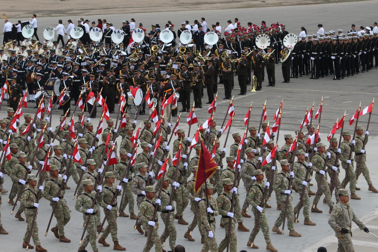 Fiestas Patrias: delegaciones realizaron ensayo para la Gran Parada Militar