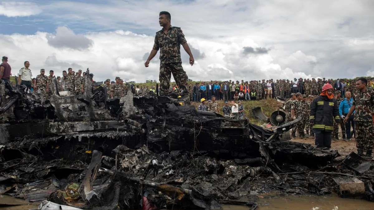 Avión con diecinueve ocupantes se estrelló en Nepal