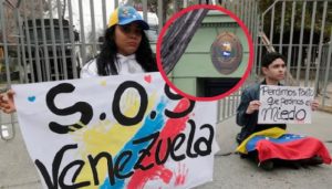 Venezolanos podrán salir de Chile con pasaportes vencidos
