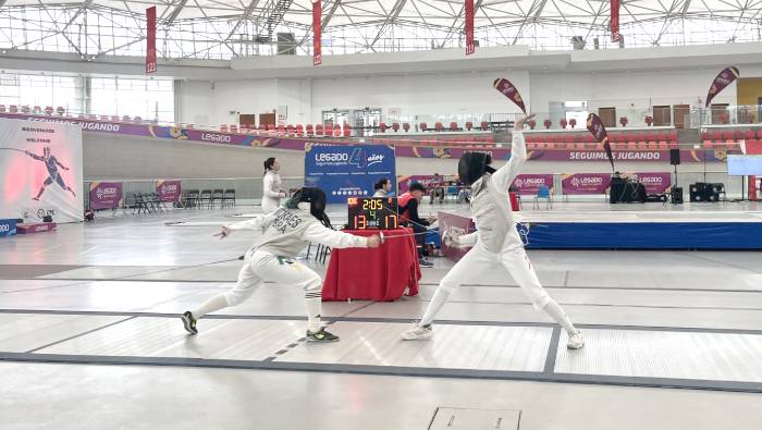 Perú acumula medallas en el Campeonato de Esgrima