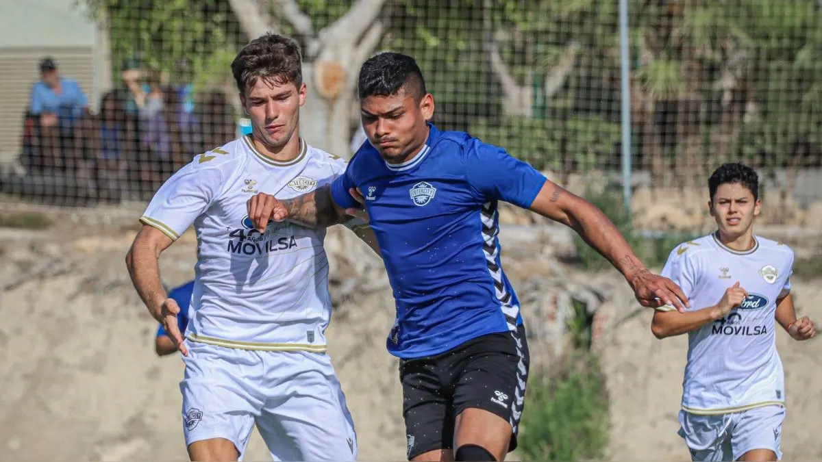 Jeriel De Santis brilla con hat-trick en su debut en España tras dejar Alianza Lima