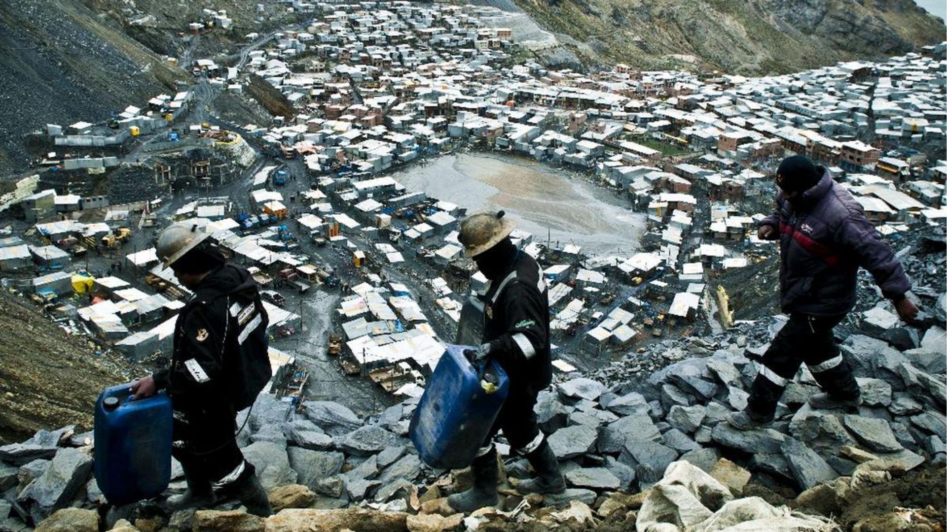 ¡Indignante! Disparan a cuatro mineros en La Rinconada