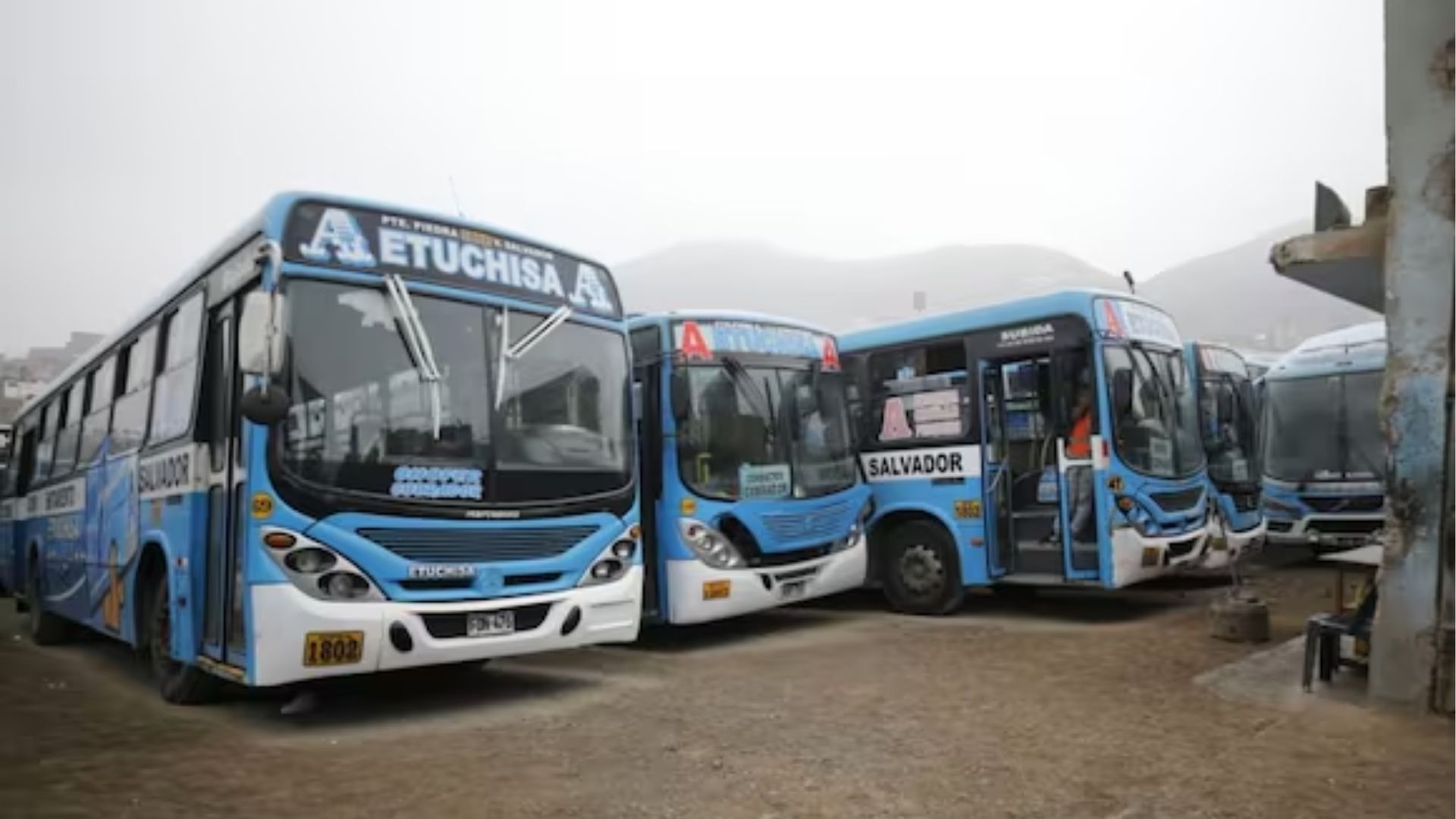 Disparan contra bus de empresa «Los Chinos» en Villa El Salvador