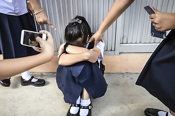 Grooming: conoce cómo identificar y proteger a tus hijas e hijos de este tipo de violencia en entornos virtuales