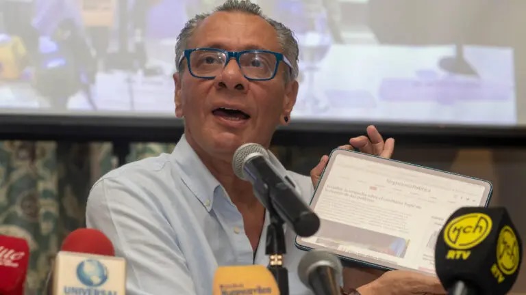 México solicita a Ecuador salvoconducto para Jorge Glas