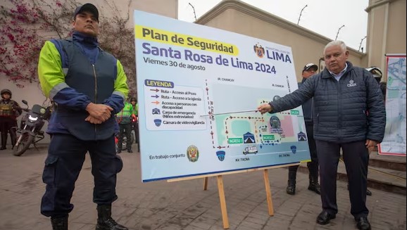 PNP activa desvío vehicular por homenajes a Santa Rosa de Lima