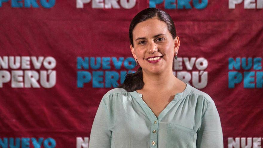 Verónika Mendoza no condena el fraude en Venezuela